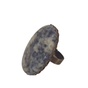 Bague bronze dentelée ovale 40x30 mm jaspe à pois bleu naturel